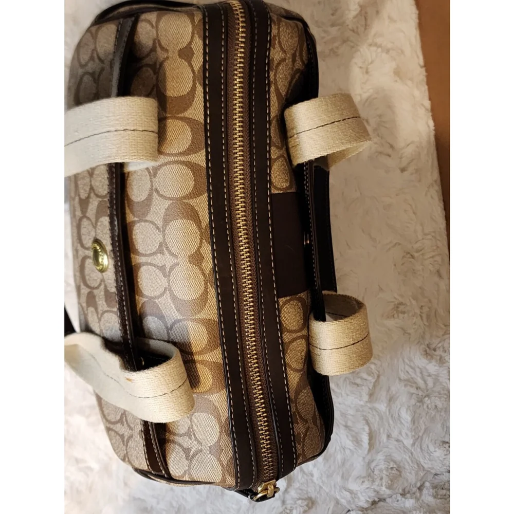 Coach Signature Canvas Satchel in Khaki/Brown
